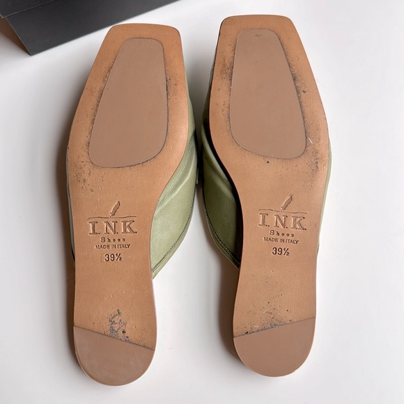 I.N.K. Pale green slides in original box - Picture 5 of 10